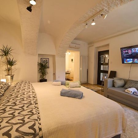 Downtown Secret Apartment Загреб Екстериор снимка