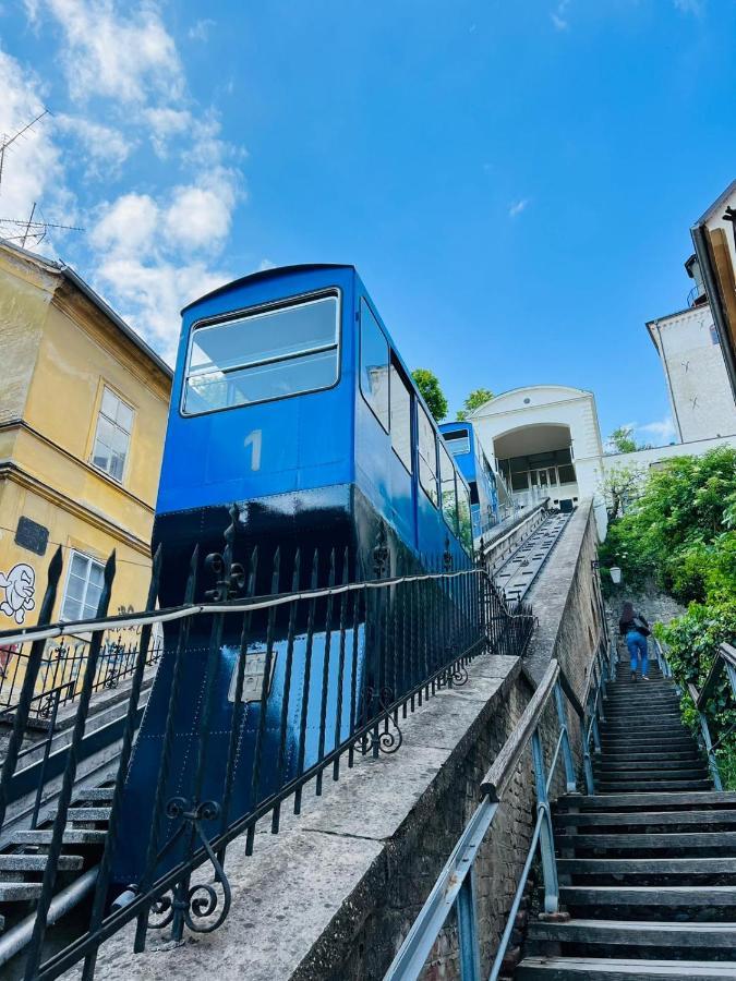 Downtown Secret Apartment Загреб Екстериор снимка