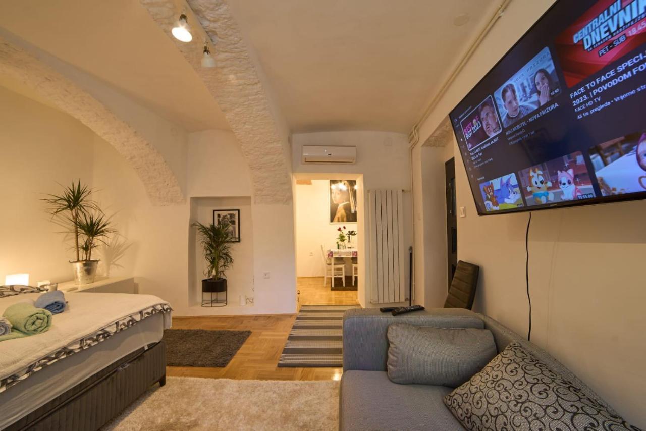 Downtown Secret Apartment Загреб Екстериор снимка