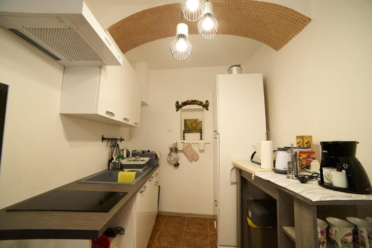 Downtown Secret Apartment Загреб Екстериор снимка