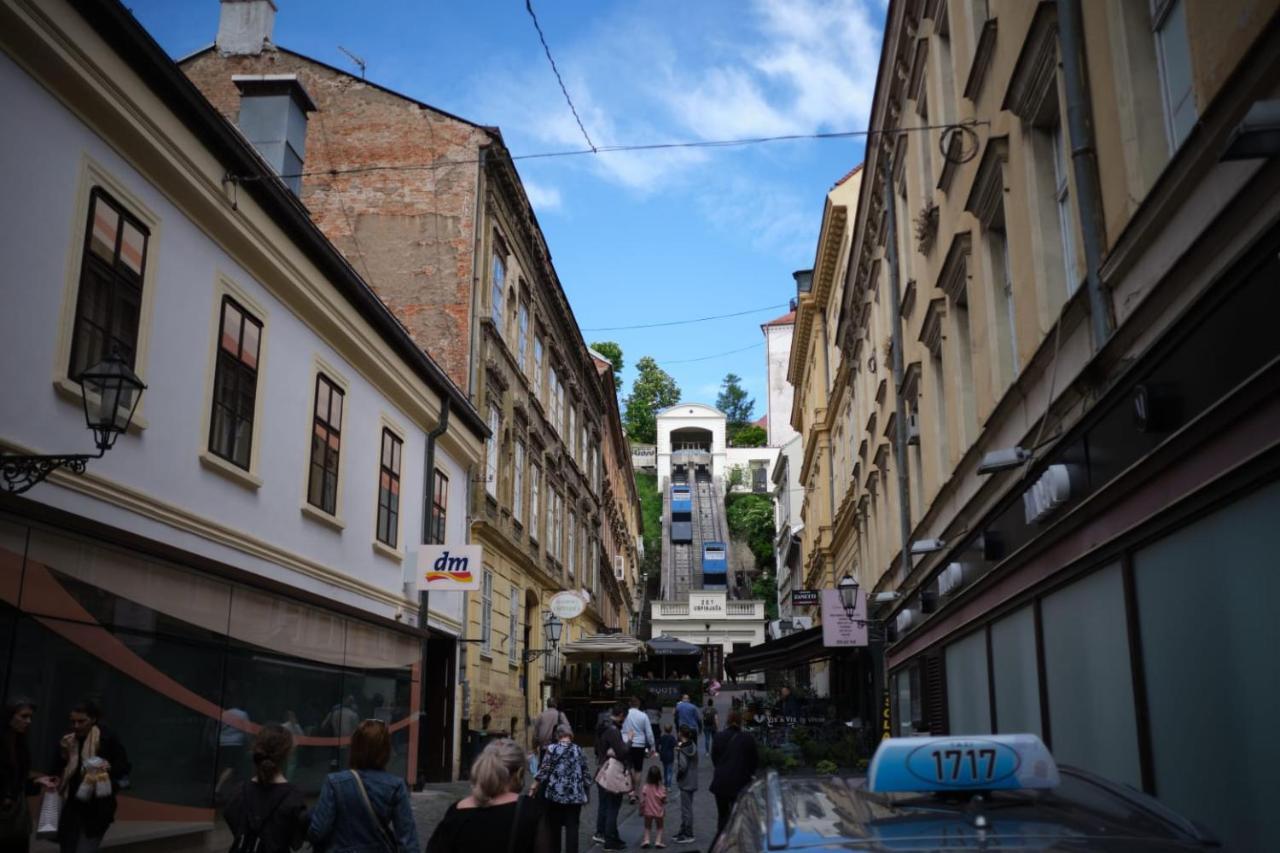 Downtown Secret Apartment Загреб Екстериор снимка
