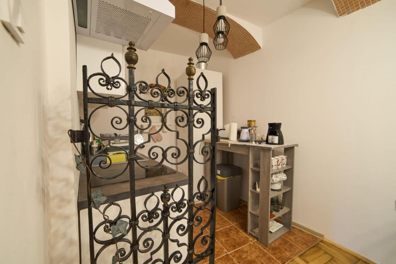 Downtown Secret Apartment Загреб Екстериор снимка